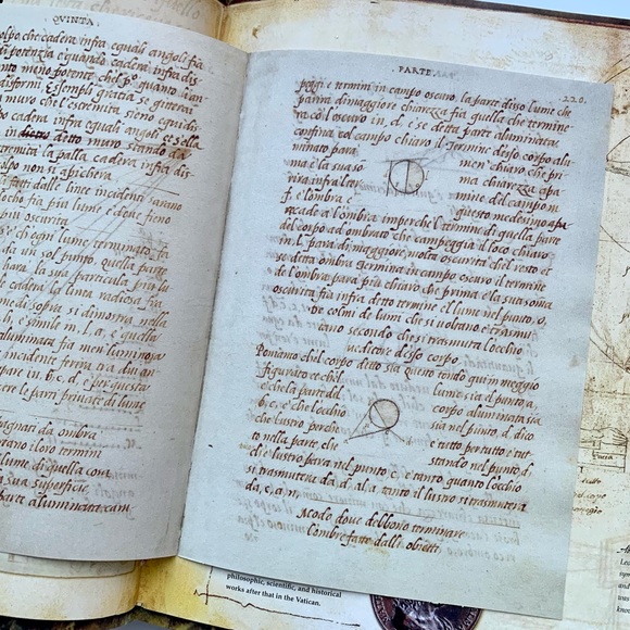 The Treasures of Leonardo DaVinci - coffee table book - Picture 10 of 15